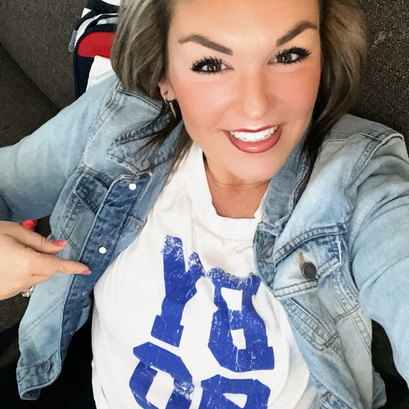 Meet Your Posher, Halley - Picture 13 of 15